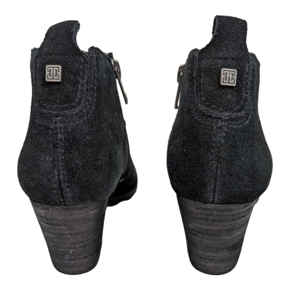 Ivanka Trump Thelma Black Ankle Bootie - Picture 4 of 9
